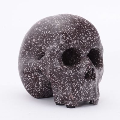 Grande Memento Mori in Porfido Rosso