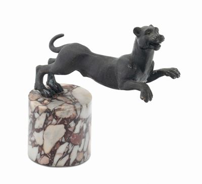 Figura di Pantera Nell’atto di Spiccare un Balzo in Bronzo Fuso e Cesellato, Arte Italiana o Tede...