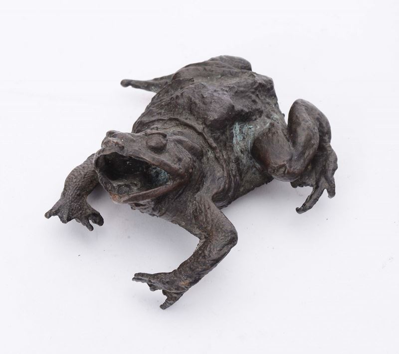 A molten and chiselled bronze frog, bronze worker, northern Italy, 16th century  - Auction Sculpture and Works of Art - Cambi Casa d'Aste