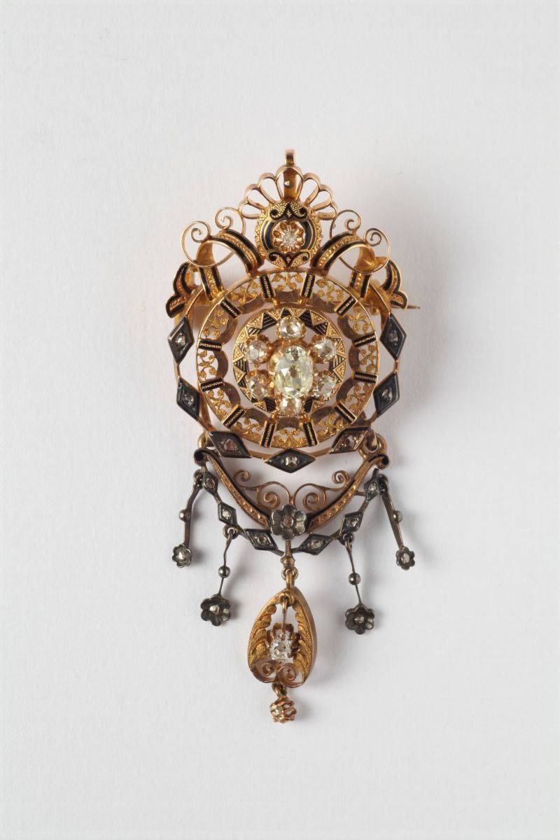 Spilla pendente con smalti e rose di diamanti  - Auction Antique and Old Masters - I - Cambi Casa d'Aste