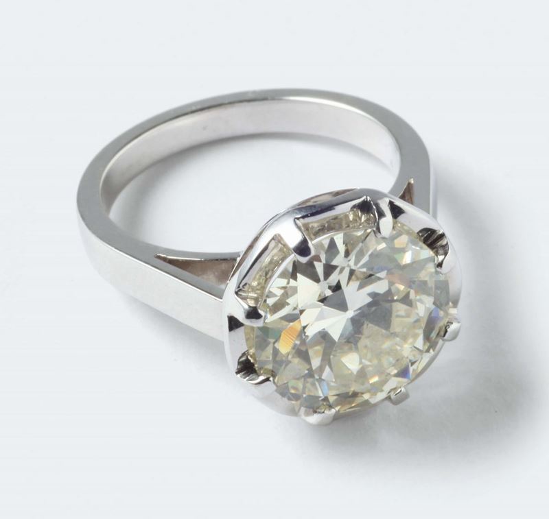 Anello con diamante di vecchio taglio di ct 5,27  - Asta Argenti, Orologi e Gioielli Antichi e Contemporanei - Cambi Casa d'Aste