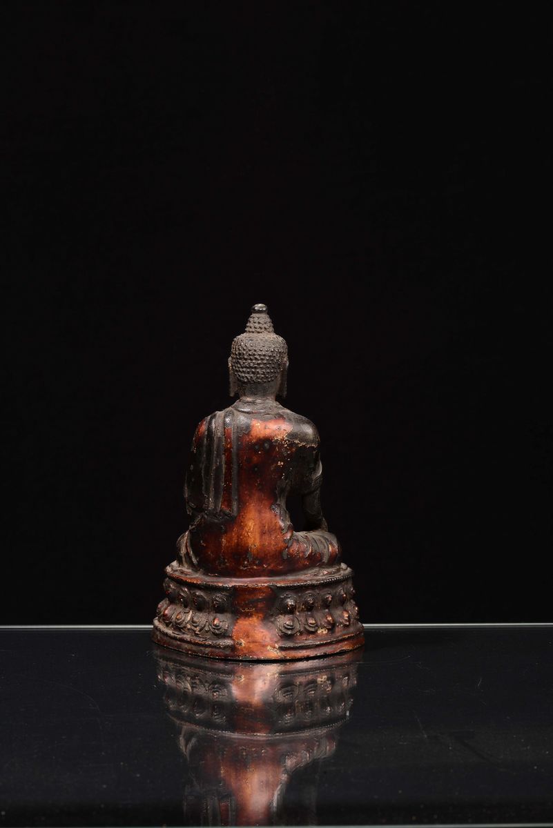 Buddha in Bronzo Laccato, Cina, Dinastia Ming, XVII Secolo