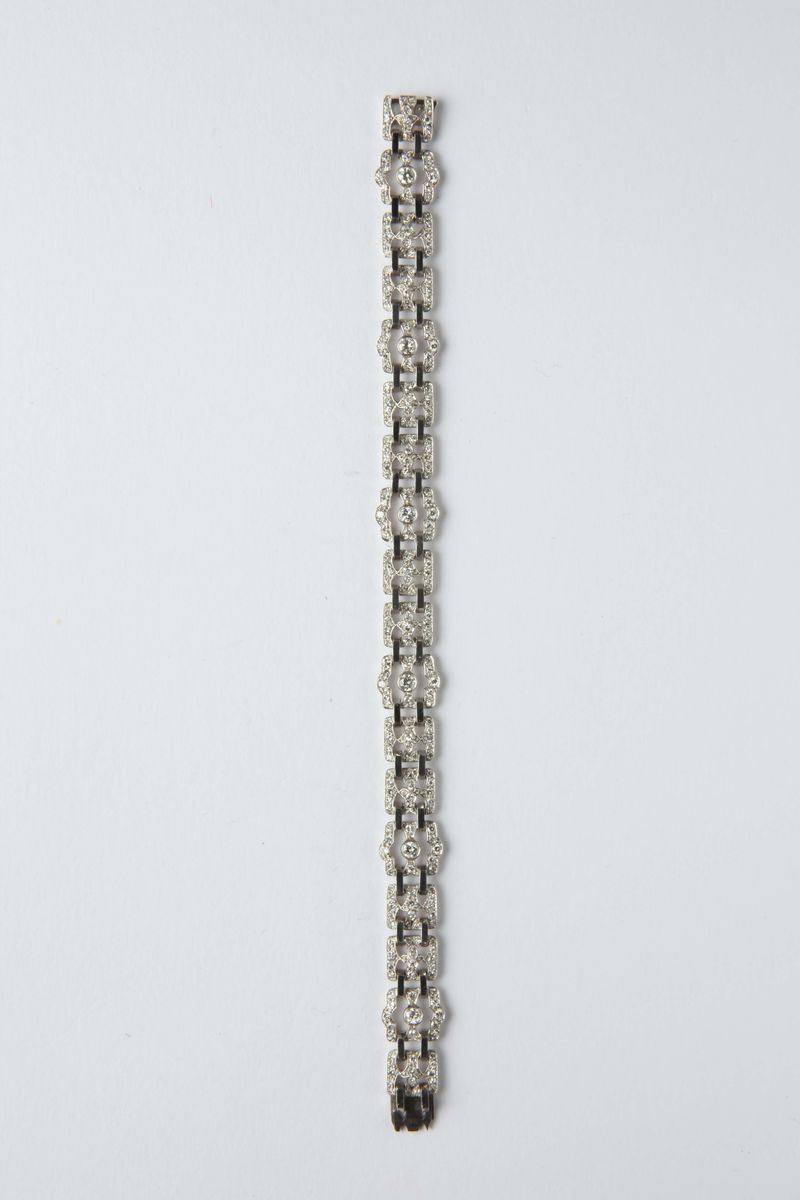 A diamond and gold bracelet  - Auction Silver, Watches, Antique and Contemporary Jewelry - Cambi Casa d'Aste