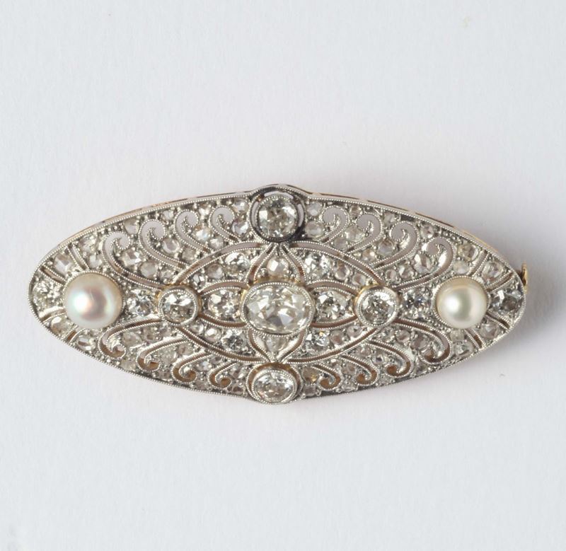 A pearl, diamond, platinum and gold brooch  - Auction Silver, Watches, Antique and Contemporary Jewelry - Cambi Casa d'Aste
