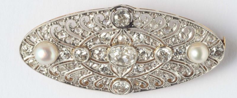 An Art Nouveau platinum, natural pearl and diamond brooch  - Auction Silvers and Jewels - Cambi Casa d'Aste