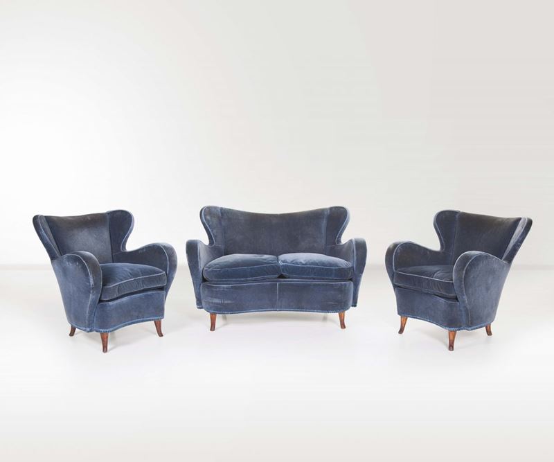 Salotto composto da coppia di poltrone e divano. Prod. Italia, 1950 ca.  - Auction Design - Cambi Casa d'Aste