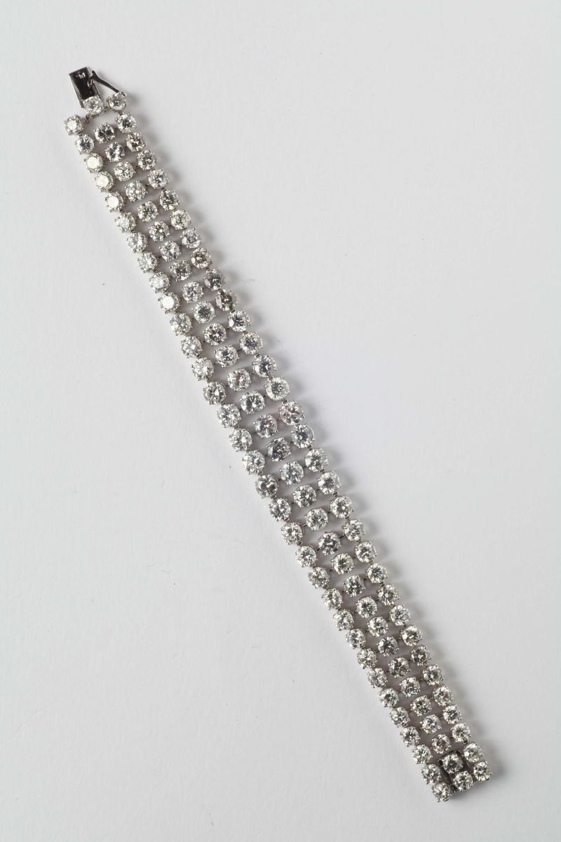 A three line of diamonds and platinum bracelet  - Auction Silver, Watches, Antique and Contemporary Jewelry - Cambi Casa d'Aste