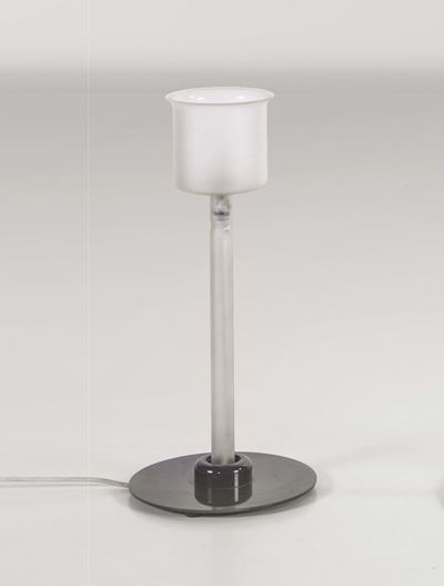 Piero Castiglioni e Roberto Menghi. Lampada Canna da Tavolo. Prod. Fontana Arte, Italia, 1981