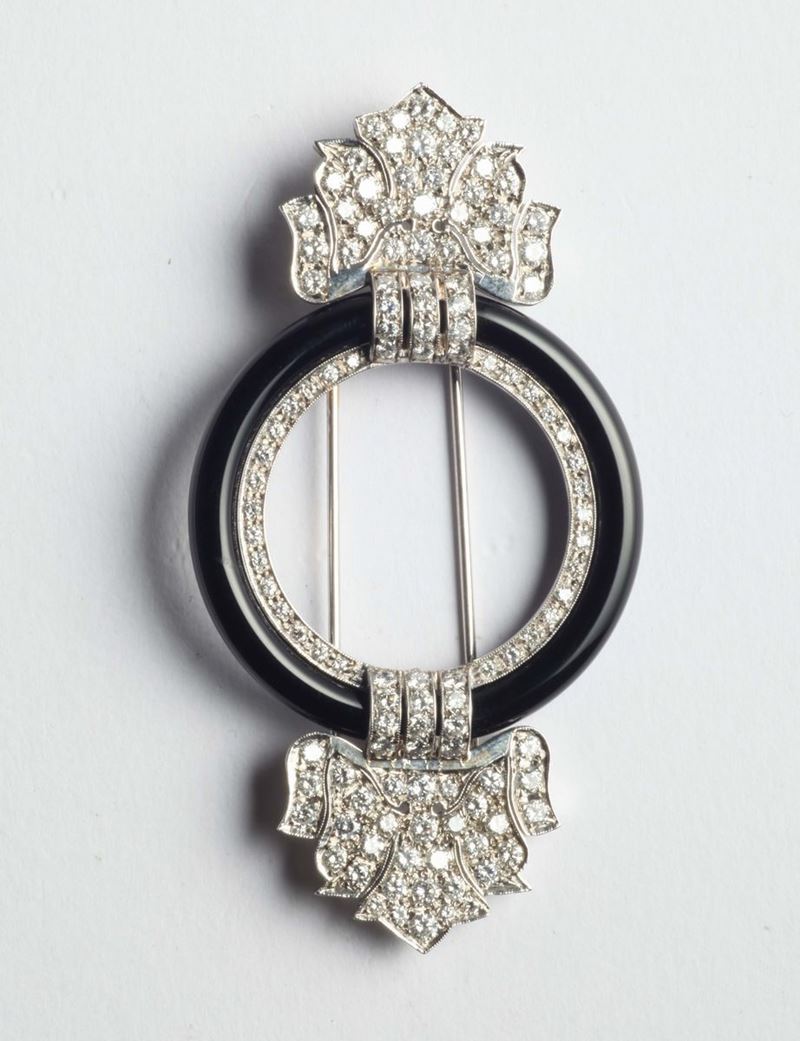 A diamond and onix brooch  - Auction Silver, Watches, Antique and Contemporary Jewelry - Cambi Casa d'Aste