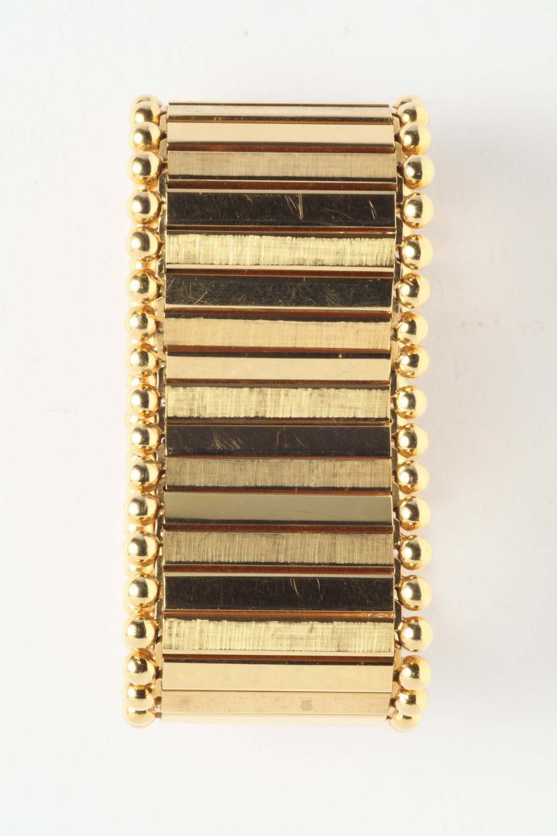 A gold bracelet  - Auction Silver, Watches, Antique and Contemporary Jewelry - Cambi Casa d'Aste