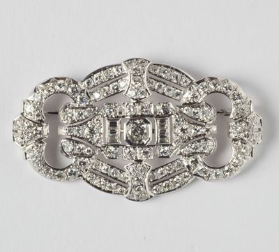 Spilla in Stile con Diamanti di Vecchio Taglio