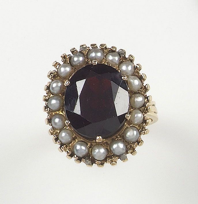 Anello con granato e perline  - Auction Antique and Old Masters - I - Cambi Casa d'Aste