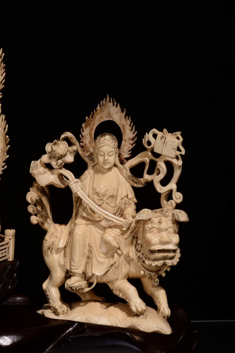 Trittico Orientale in Avorio