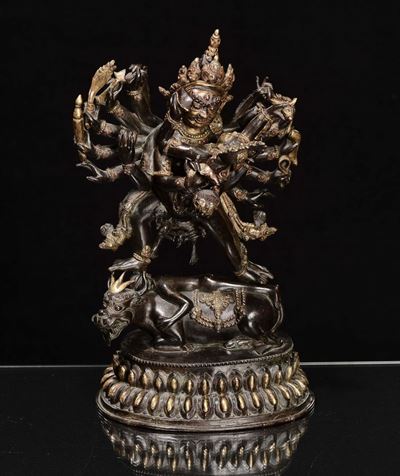Scultura in Bronzo Raffigurante Divinita', Cina XX Secolo