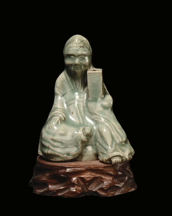 Figura in porcellana Celadon, Cina, Dinastia Ming, XVI secolo
