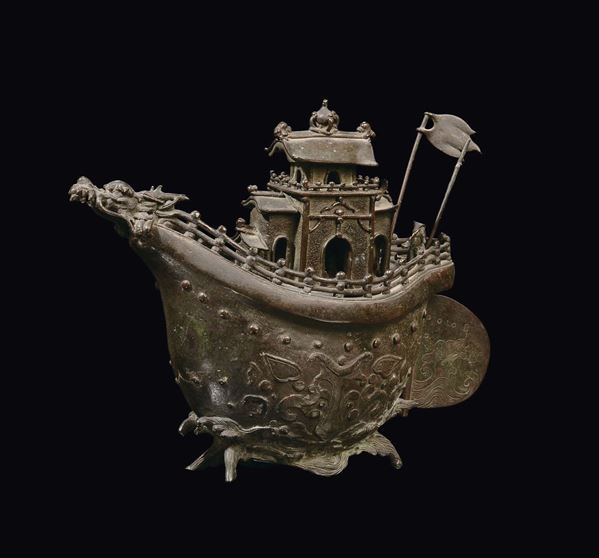 Raro incensiere in bronzo a forma di barca, Cina, Dinastia Ming, XVII secolo