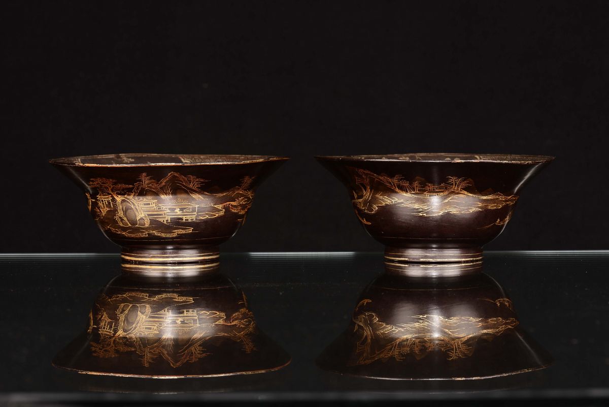 Coppia di Ciotole in Lacca con Decoro Dorato, Cina, Dinastia Qing, XVIII Secolo