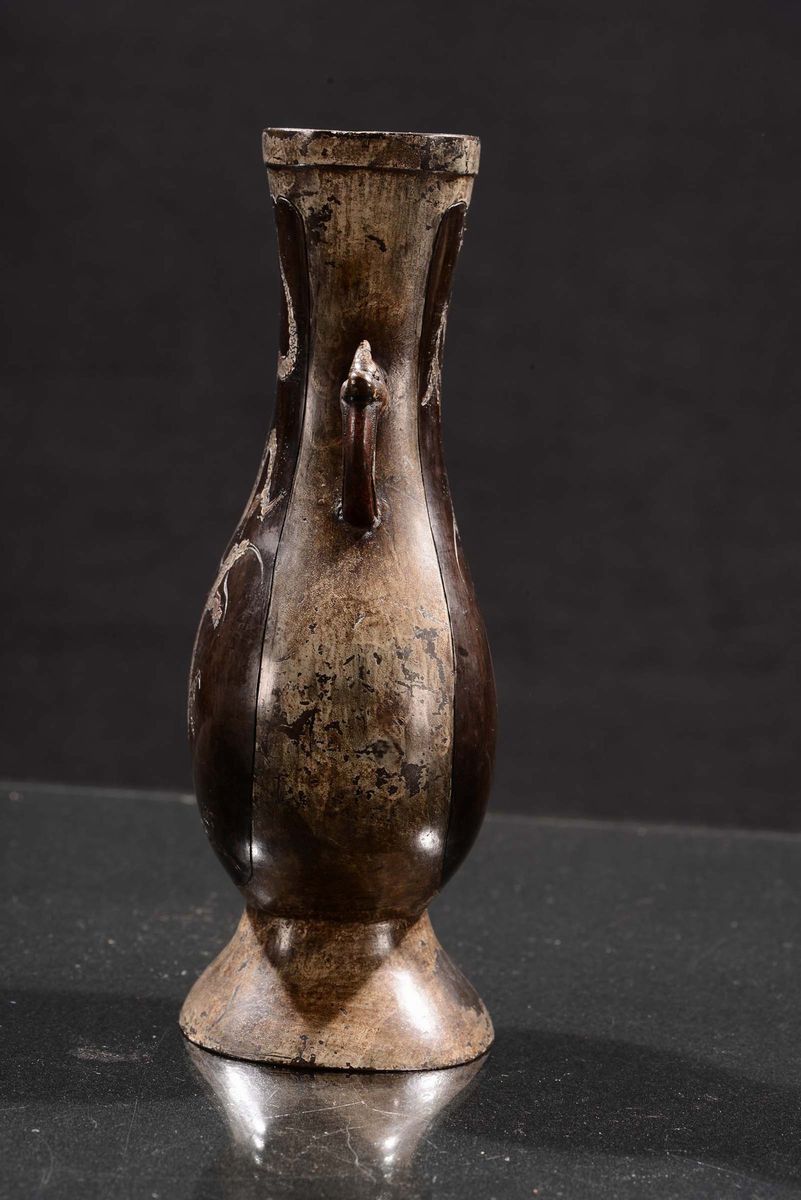 Vaso in Bronzo con Decoro in Oro con Drago, Cina, Dinastia Qing, XVIII Secolo