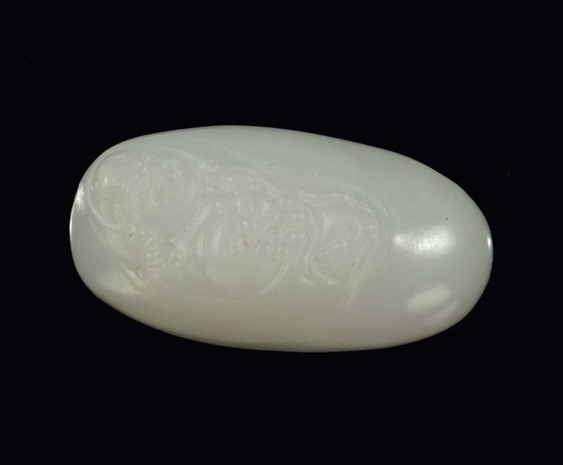 A white jade carved with Budai, China, Republic, 20th century  - Auction Fine Chinese Works of Art - II - Cambi Casa d'Aste