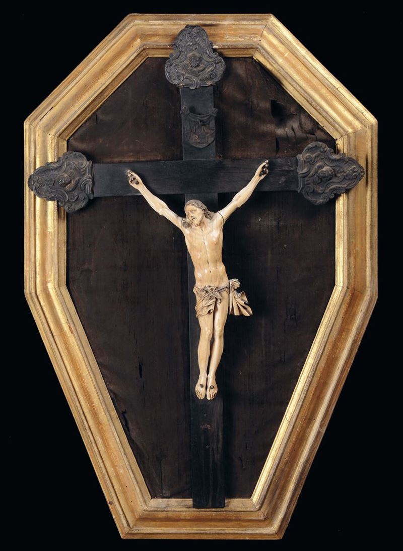 Cristo crocifisso in avorio, XIX secolo  - Asta Antiquariato e Dipinti Antichi - Cambi Casa d'Aste