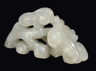Piccola Scultura in Giada Bianca a Guisa di Funghetti, Cina, Dinastia Qing, Epoca Qinalong (1736-...