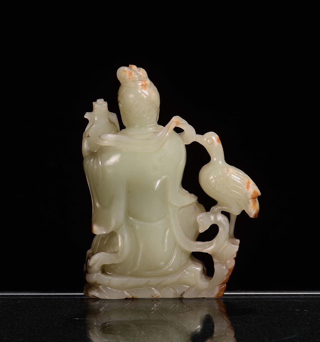 Sculturina in Giada Gialla e Russet con Figura di Guanyin con Volatile, Cina, Dinastia Qing, Fine...