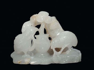 Gruppo di Giada Bianca Celadon, Raffigurante Uccellini e Fiori, Cina, Dinastia Qing, XVIII Secolo