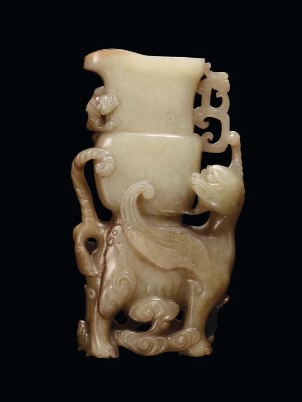 Importante vaso in giada gialla, Cina, Dinastia Qing, periodo Kangxi (1662-1722)