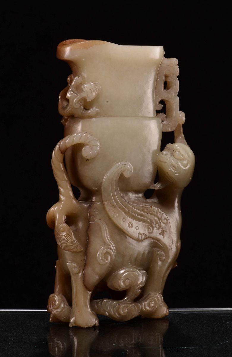 Vaso in Giada Gialla, Cina, Dinastia Qing, Periodo Kangxi (1654-1722)