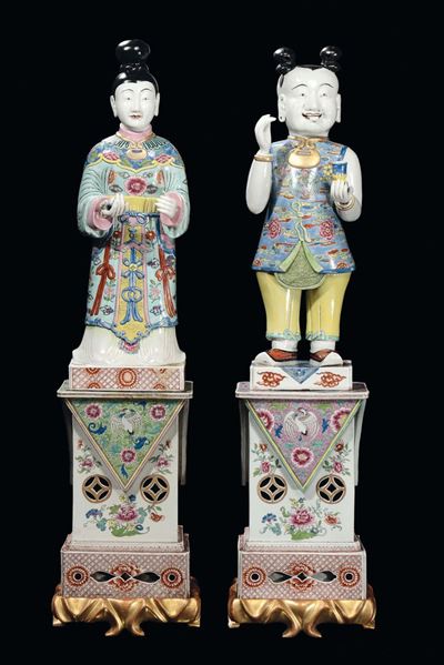 Coppia di Grandi Figure in Porcellana Famiglia Rosa, Samson, Francia, XIX Secolo