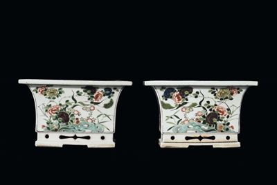 Coppia di Fioriere in Porcellana Famiglia Verde, Cina, Dinastia Qing, XIX Secolo