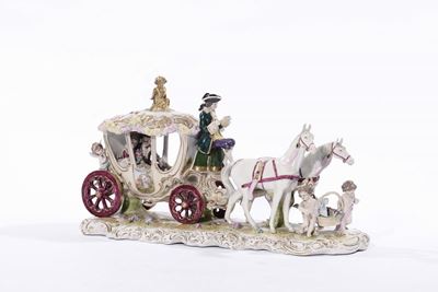 Gruppo in Porcellana Raffigurante Carrozza con Cavalli e Personaggi, Meissen XX Secolo