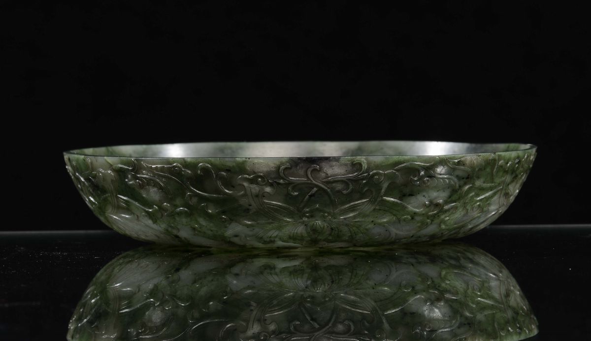 Piattino in Giada Spinacio, Cina, Dinastia Qing, XIX Secolo