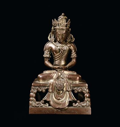 Scultura Raffigurante Amitayus in Bronzo Dorato, Cina, Dinastia Qing, Periodo Qianlong (1736-1795...