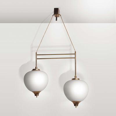 Chiarini. Lampada da Sospensione Arnix in Ottone Lucido con Difusori in Vetro Satinato. Prod. Chi...