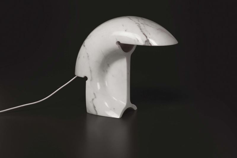 Tobia Scarpa. Lampada da tavolo Biagio in marmo bianco di Carrara statuario. Prod. Flos, Italia, 1968  - Asta Design - Cambi Casa d'Aste