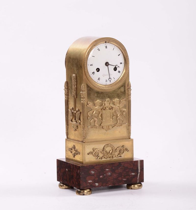 Pendola da tavolo in bronzo dorato con base in marmo, Parigi  - Auction Antique and Old Masters - Cambi Casa d'Aste