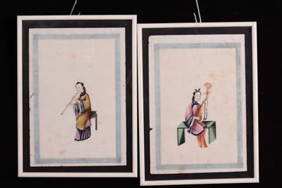Dodici Acquarelli (?) su Carta di Riso Raffiguranti Suonatori con Diversi Strumenti, Cina XIX Sec...