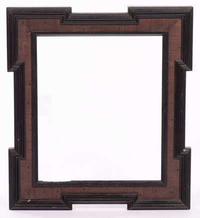 Cornice Sagomata con Profili Ebanizzati e Fascia Interna in Bois De Rose, XIX Secolo