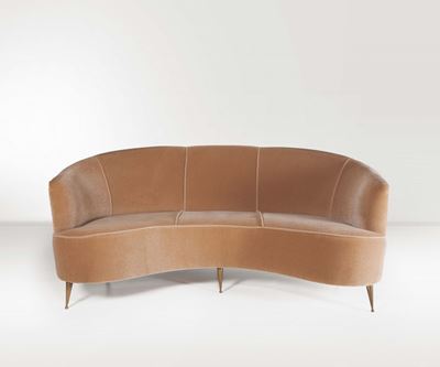 Divano Curvo in Legno con Rivestimenti in Velluto e Puntali in Ottone. Prod. Italia, 1950 Ca.