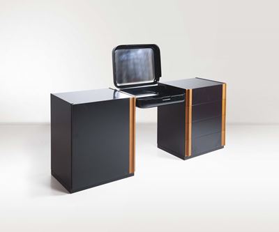 Angelo Mangiarotti. Mobile da Camera da Letto in Legno Laccato. Prod. Lema, Italia, 1970 Ca.