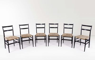 Gio Ponti. Sei Sedie Leggera in Legno Laccato e Paglia di Vienna Intrecciata. Prod. Cassina, Ital...