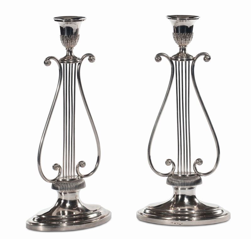 Coppia di candelieri in argento a lira, XIX secolo  - Auction Silvers and Jewels - Cambi Casa d'Aste