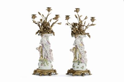 Coppia di Candelabri in Bronzo Dorato e Porcellana Policroma di Meissen, XIX Secolo