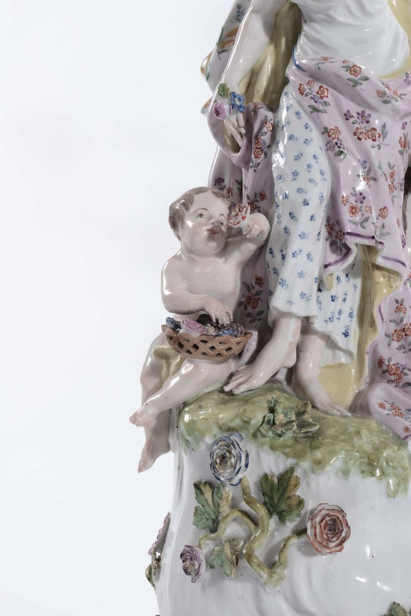Coppia di Candelabri in Bronzo Dorato e Porcellana Policroma di Meissen, XIX Secolo