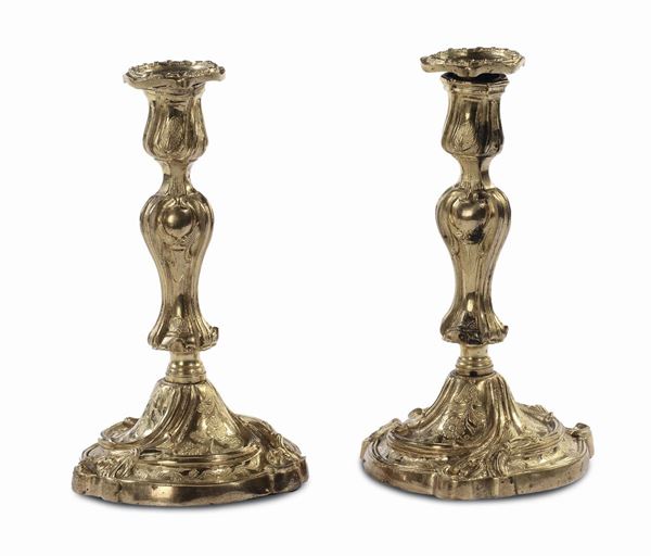 Coppia di candelieri in bronzo dorato, XIX secolo