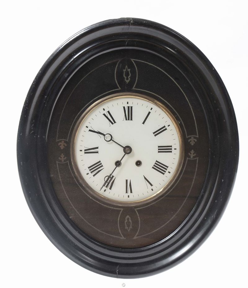 Orologio da muro nero, XX secolo  - Asta Antiquariato e Dipinti Antichi - Cambi Casa d'Aste