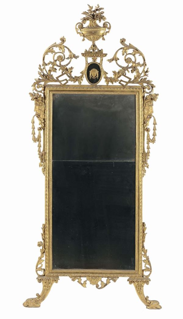 Specchiera in legno intagliato e dorato, Toscana ultimo quarto XVIII secolo