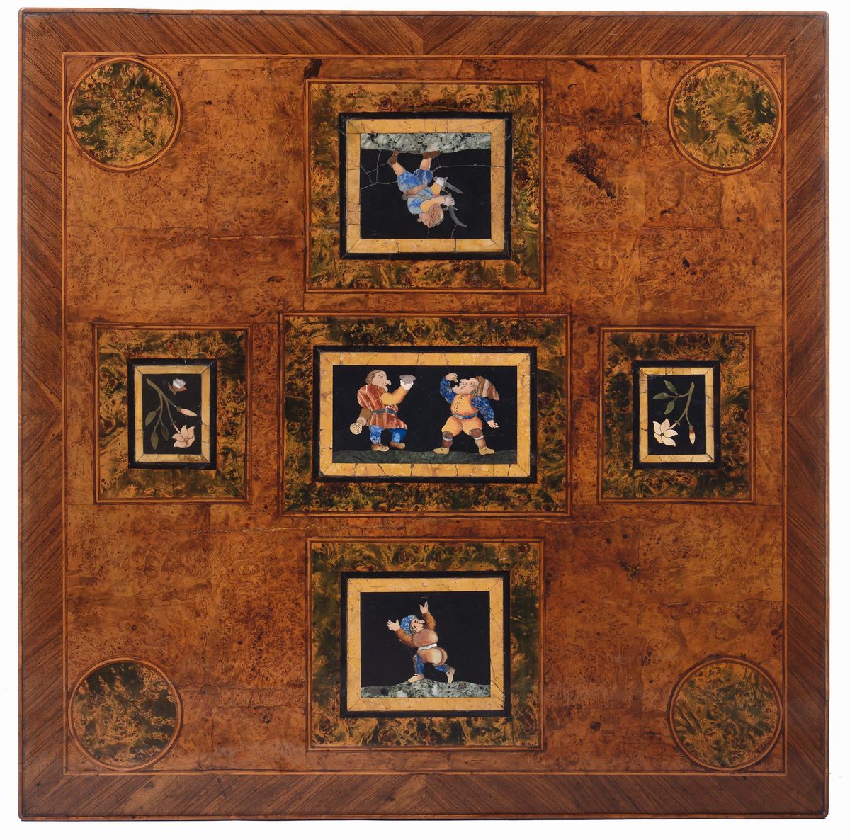 Tavolino da Gioco Listrato in Radica di Olmo e Noce con Placche in Commessi di Pietre Dure, Tosca...