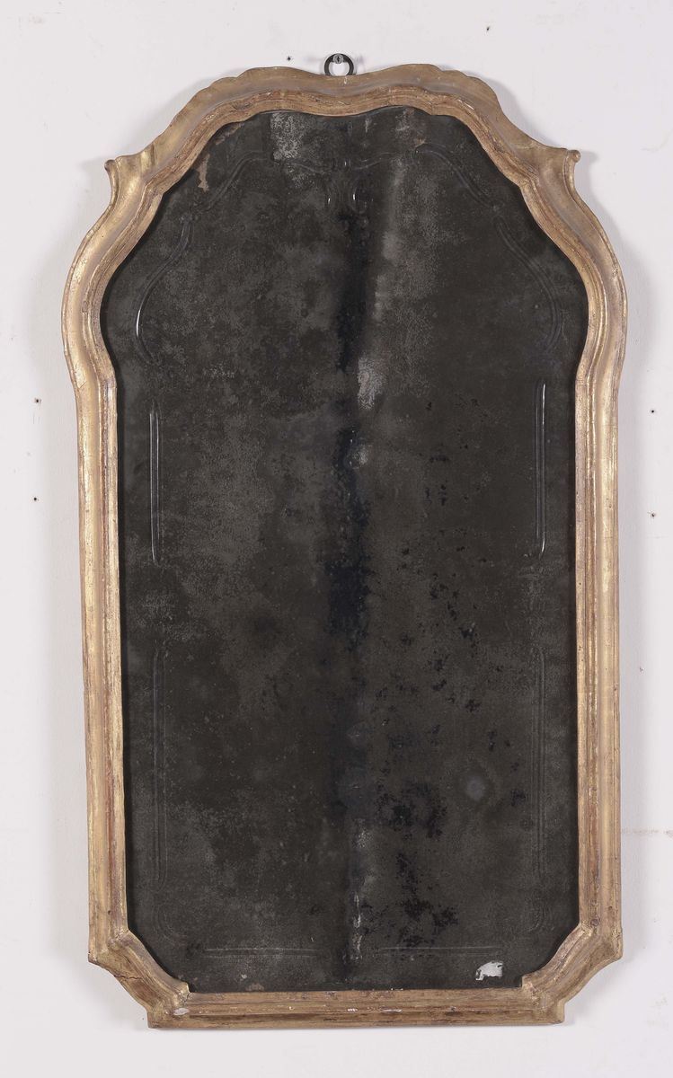 Specchierina in legno intagliato e dorato, Veneto XVIII secolo  - Asta Bartolozzi, Antiquari dal 1887 - Cambi Casa d'Aste